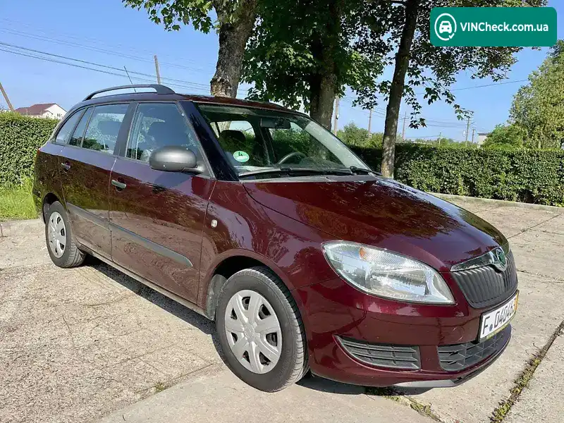 Skoda Fabia 2012, фото з оголошення 1 з 19, VIN TMBJM25J3C3103170
