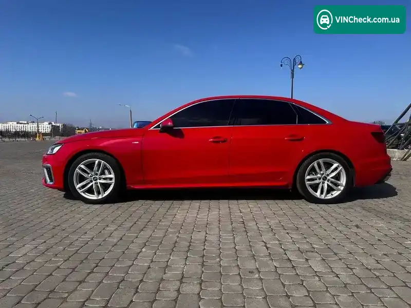 Audi A4 2023, фото з оголошення 2 з 20, VIN WAUEAAF43RN006231