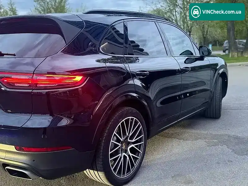 Porsche Cayenne 2018, фото з оголошення 2 з 18, VIN WP1AA2AY6KDA09300