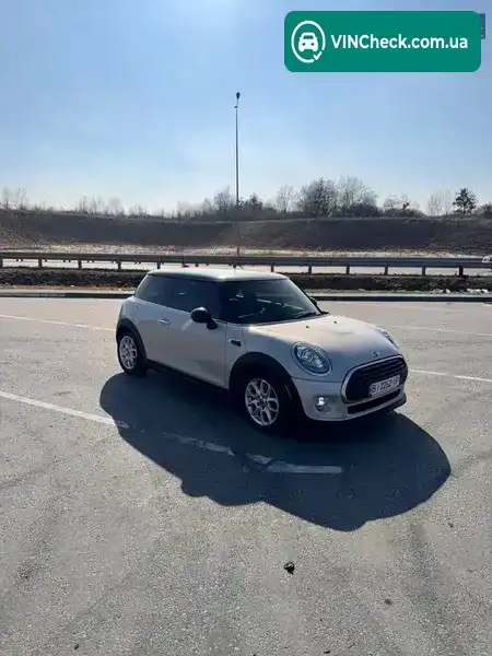 MINI Hatch 2016, фото з оголошення 1 з 15, VIN WMWXP5C56G3B76882