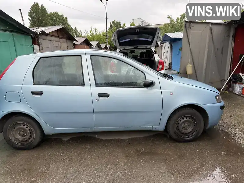 Fiat Punto 2002, фото з оголошення 2 з 3, VIN ZFA18800000451169