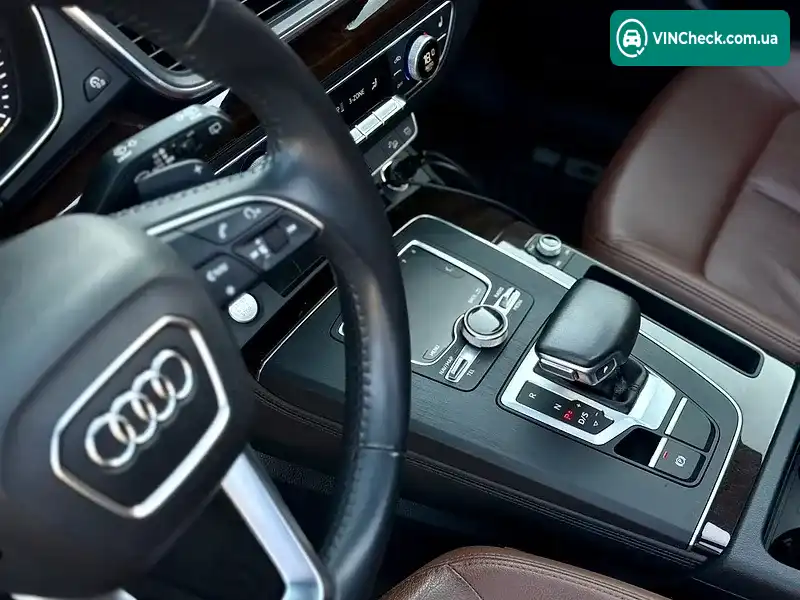 Audi Q5 2018, фото з оголошення 2 з 20, VIN WA1BNAFY8K2036369