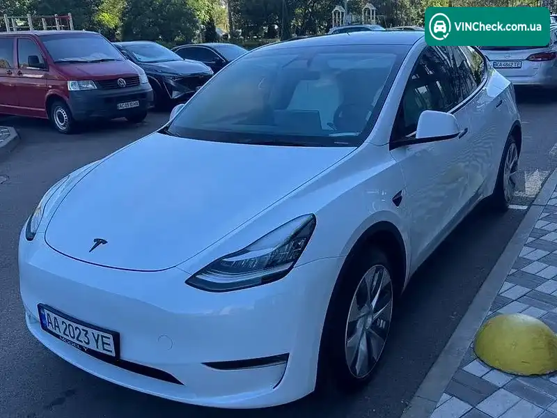 Tesla Model Y 2023, фото з оголошення 1 з 20, VIN 7SAYGDEE6PA141502