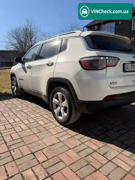 Jeep Compass 2018, фото з оголошення 2 з 14, VIN 3C4NJCBB7JT502852