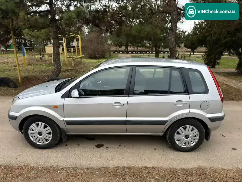 Ford Fusion 2008, фото з оголошення 1 з 20, VIN WF0UXXGAJU8A63475
