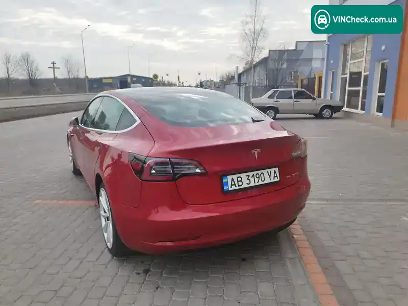 Tesla Model 3 2019, фото з оголошення 2 з 20, VIN 5YJ3E1EB0KF406881