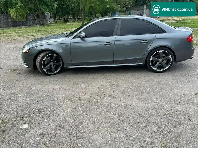 Audi A4 2011, фото з оголошення 1 з 20, VIN WAUKFAFL6CN002712