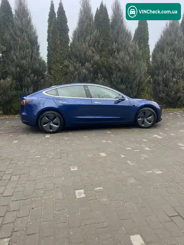 Tesla Model 3 2019, фото з оголошення 1 з 8, VIN 5YJ3E7EA8KF526373