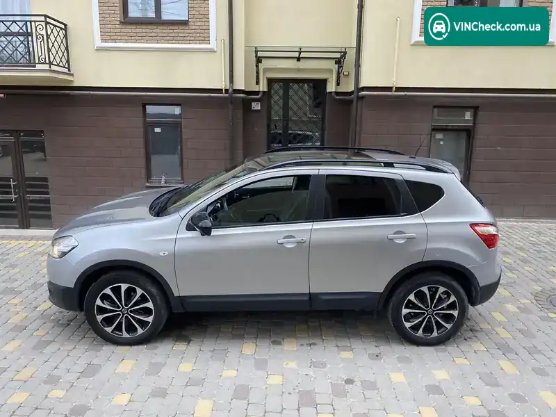 Nissan Qashqai 2013, фото з оголошення 1 з 10, VIN SJNFEAJ10U2910047