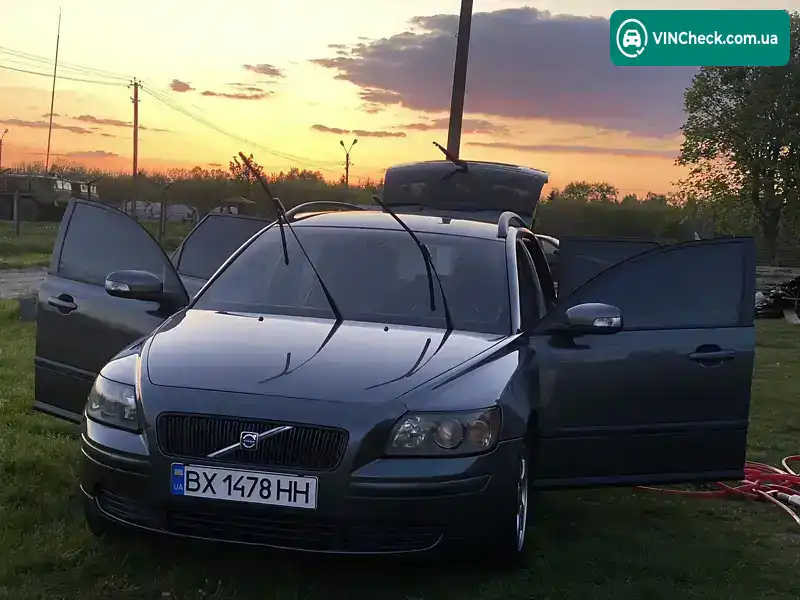 Volvo V50 2006, фото з оголошення 1 з 20, VIN YV1MW765272291810
