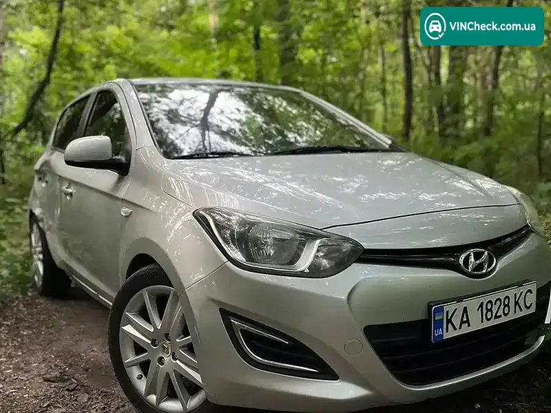 Hyundai i20 2012, фото з оголошення 1 з 8, VIN NLHBA51BADZ173230