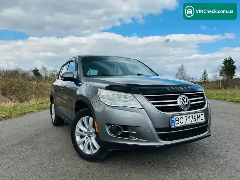 Volkswagen Tiguan 2010, фото з оголошення 1 з 18, VIN WVGAV7AXXAW521666