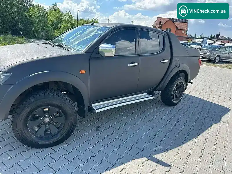 Mitsubishi L 200 2009, фото з оголошення 1 з 9, VIN MMBJNKB408D097374