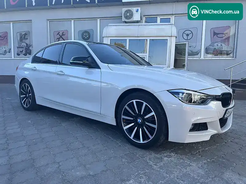 BMW 3 Series 2014, фото з оголошення 2 з 14, VIN WBA3A5C57EP602565
