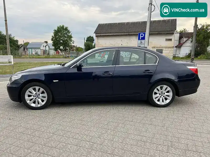 BMW 5 Series 2004, фото з оголошення 2 з 20, VIN WBANC51080B131056