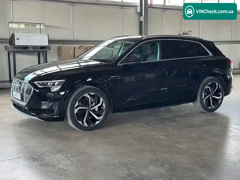 Audi e-tron 2021, фото з оголошення 2 з 15, VIN WAUZZZGE7NB018765