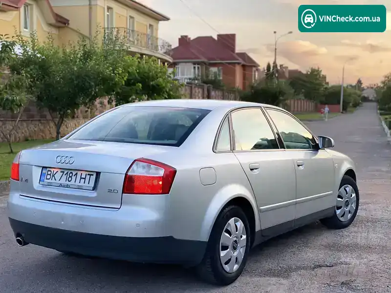 Audi A4 2002, фото з оголошення 1 з 15, VIN WAUZZZ8E12A015344