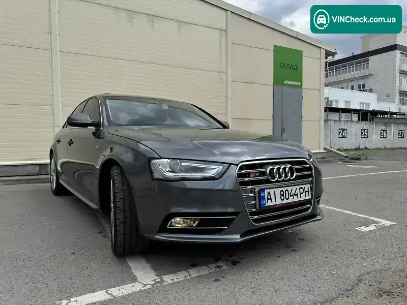 Audi A4 2014, фото з оголошення 1 з 21, VIN WAUAFAFL4EN028448