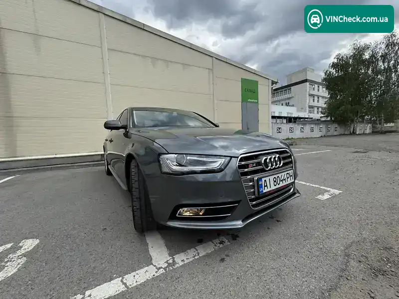 Audi A4 2014, фото з оголошення 2 з 21, VIN WAUAFAFL4EN028448