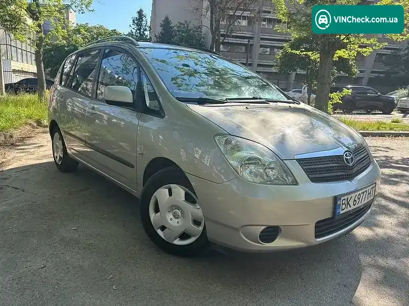 Toyota Corolla Verso 2003, фото з оголошення 1 з 13, VIN JTDEZ28E003035367