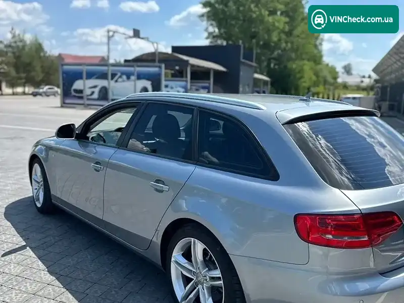 Audi A4 2008, фото з оголошення 2 з 11, VIN WAUZZZ8K59A144400