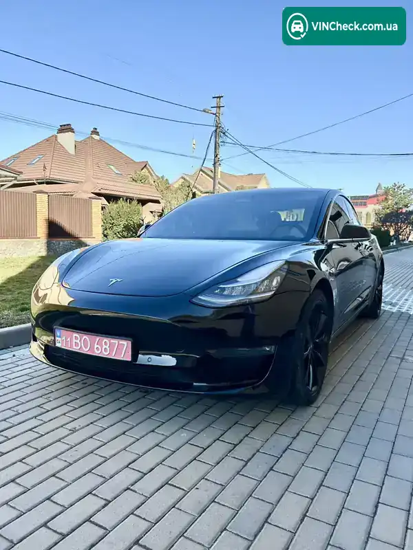 Tesla Model 3 2018, фото з оголошення 2 з 15, VIN 5YJ3E1EB2JF151598