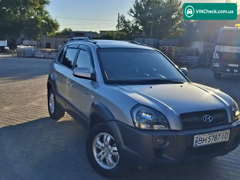 Hyundai Tucson 2008, фото з оголошення 2 з 18, VIN Y6LJN81BP8L208608