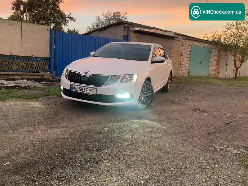 Skoda Octavia 2019, фото з оголошення 2 з 12, VIN TMBAN4NE0LB006956