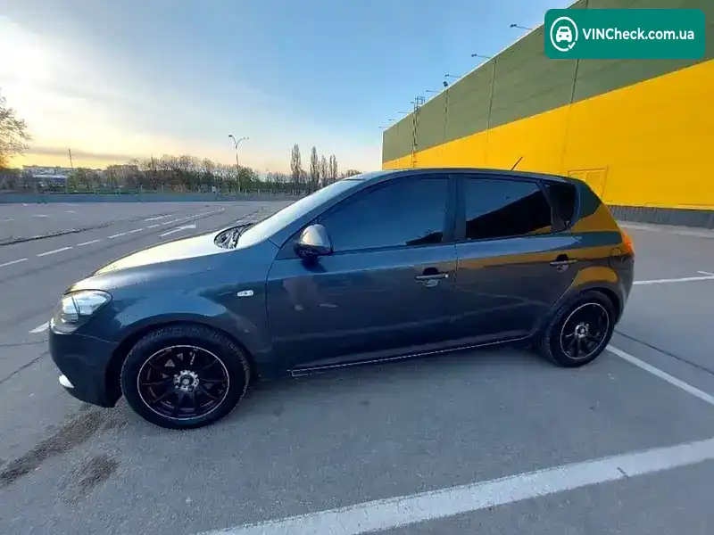 Kia Ceed 2009, фото з оголошення 2 з 7, VIN U5YHB511AAL213386