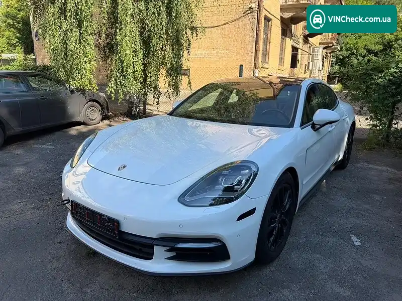 Porsche Panamera 2018, фото з оголошення 1 з 10, VIN WP0AA7A71JL100679