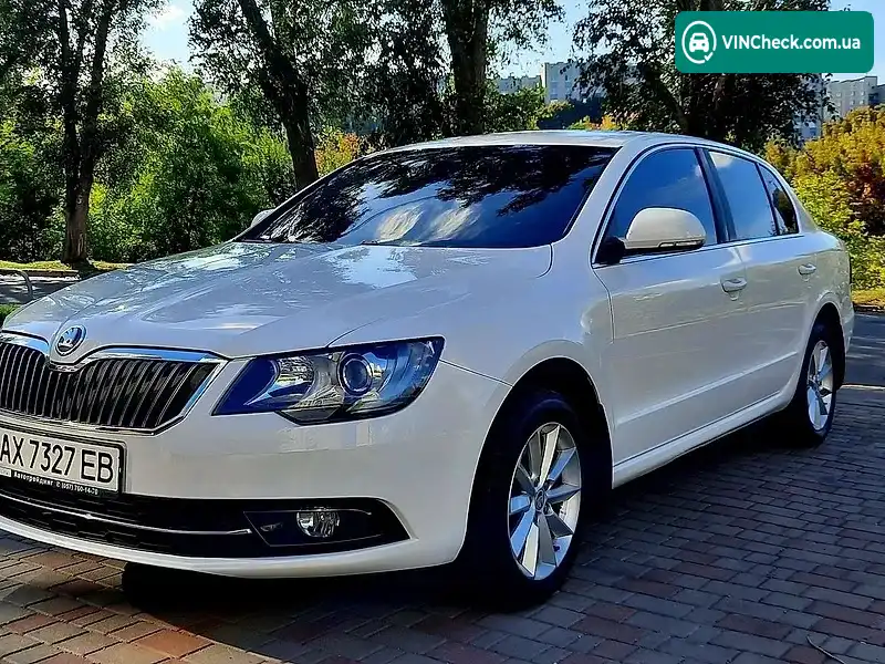 Skoda Superb 2013, фото з оголошення 2 з 20, VIN TMBAB43T4EB300146