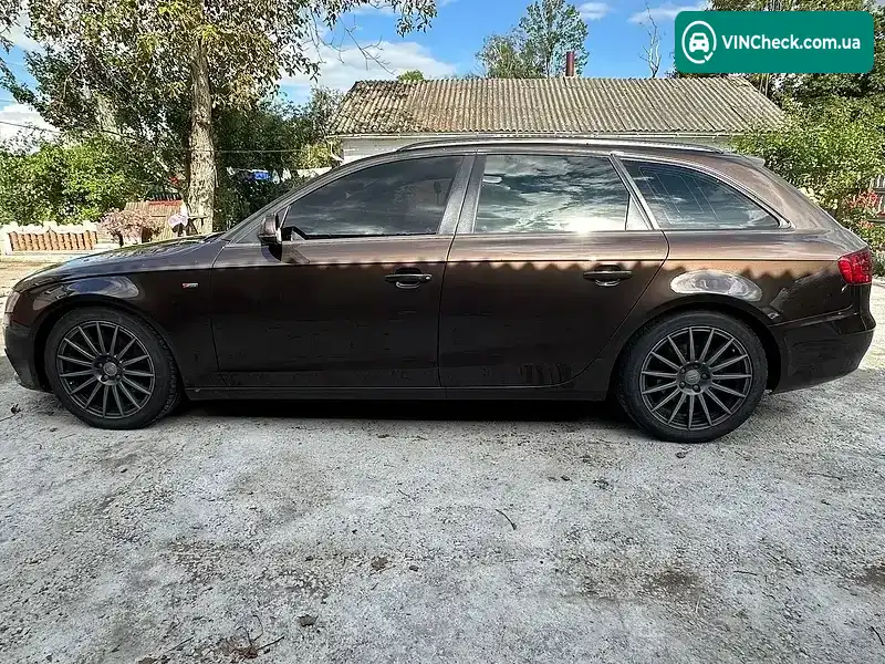 Audi A4 2011, фото з оголошення 2 з 6, VIN WAUZZZ8K3BA113698