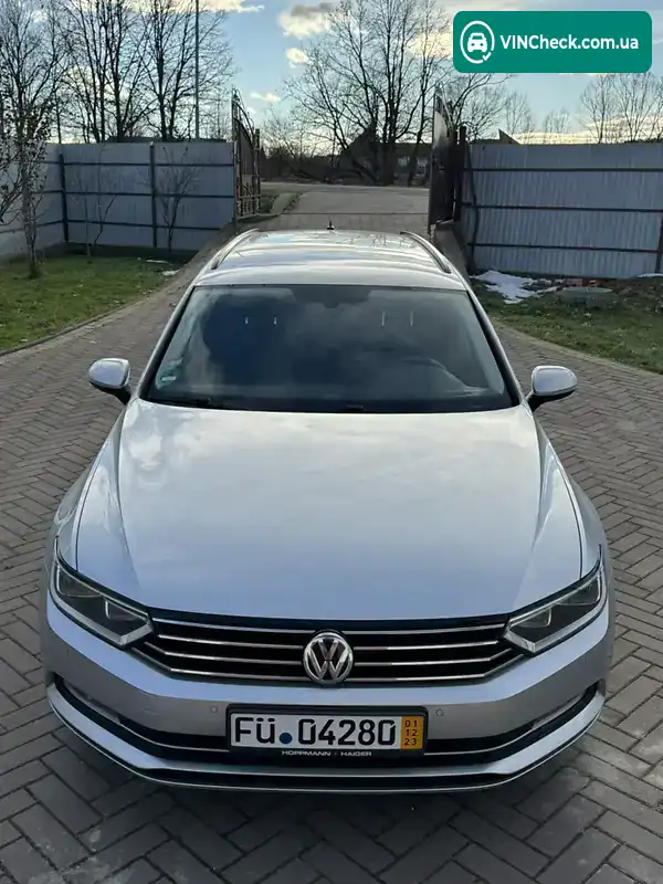 Volkswagen Passat 2015, фото з оголошення 2 з 20, VIN WVWZZZ3CZGP015743