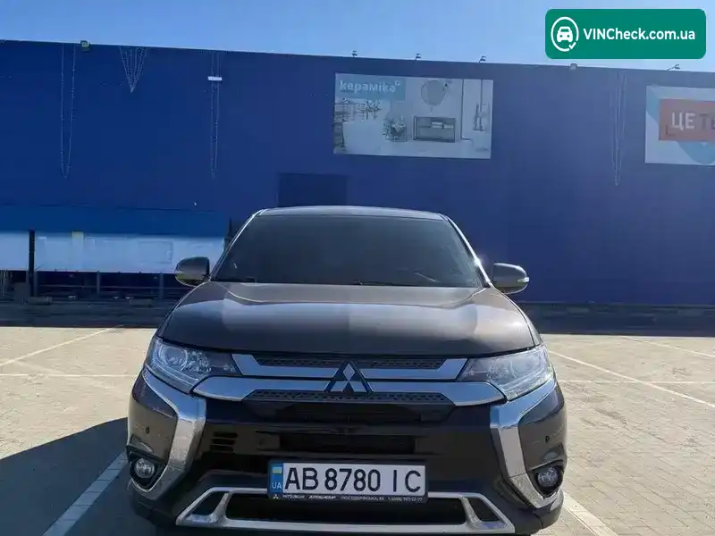 Mitsubishi Outlander 2021, фото з оголошення 1 з 9, VIN JMBXTGF2WLZ001795