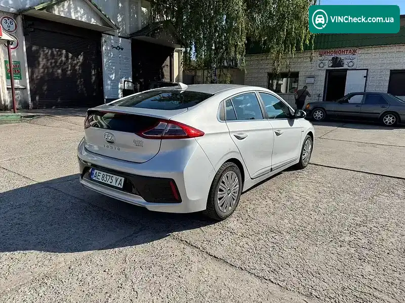 Hyundai Ioniq 2018, фото з оголошення 2 з 15, VIN KMHC85LH8KU038717