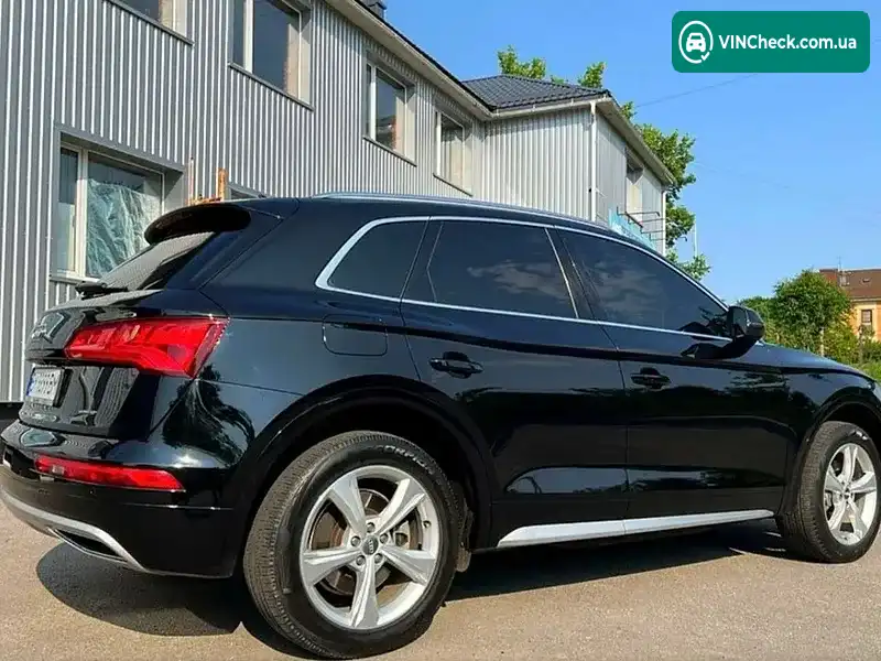 Audi Q5 2020, фото з оголошення 2 з 20, VIN WA1BNAFY9L2059662