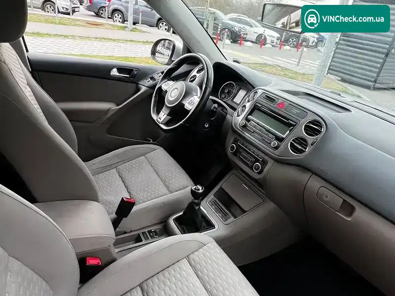 Volkswagen Tiguan 2010, фото з оголошення 2 з 13, VIN WVGZZZ5NZBW033700