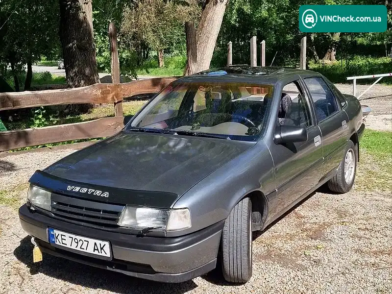 Opel Vectra 1991, фото з оголошення 1 з 19, VIN W0L000087M5296931