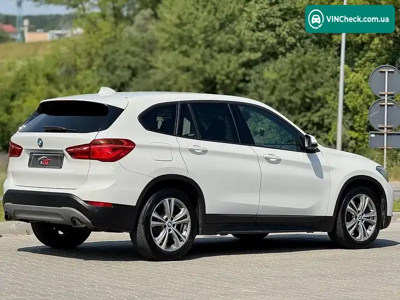 BMW X1 2016, фото з оголошення 1 з 10, VIN WBAHU310705E36614