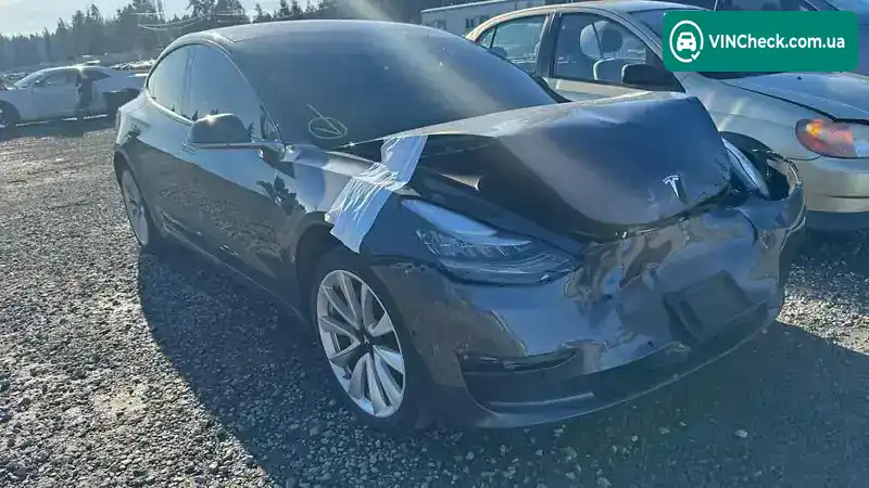 Tesla Model 3 2018, фото з оголошення 2 з 4, VIN 5YJ3E1EA1JF046493