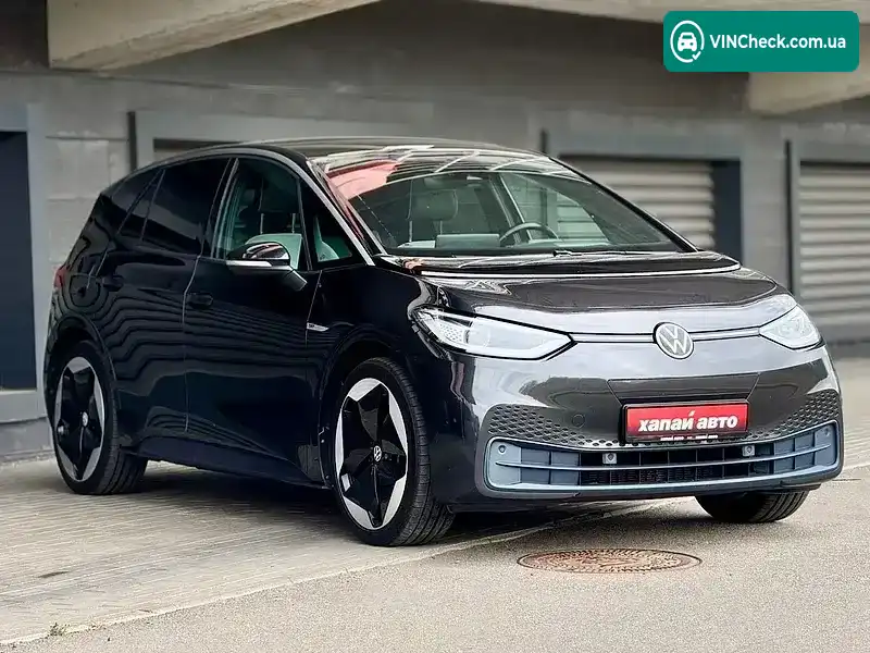 Volkswagen ID.3 2020, фото з оголошення 1 з 16, VIN WVWZZZE1ZLP017419