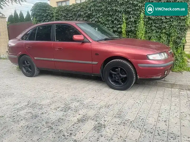 Mazda 626 1999, фото з оголошення 2 з 18, VIN JMZGF14F501234351