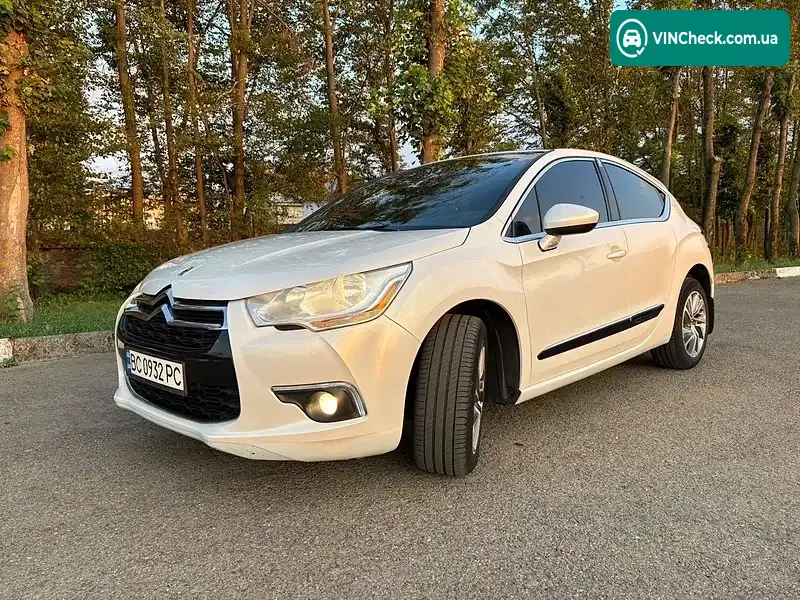 Citroen DS4 2013, фото з оголошення 2 з 20, VIN VF7NXRHHADY512988