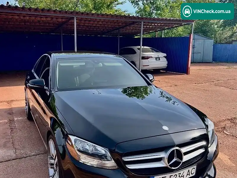Mercedes-Benz C-Class 2017, фото з оголошення 2 з 16, VIN 55SWF4JB6HU213983