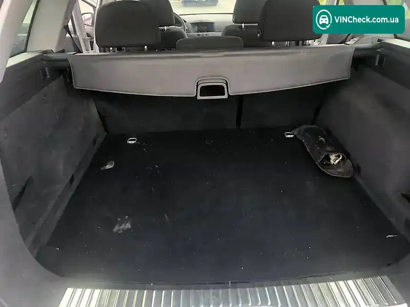 Opel Astra 2004, фото з оголошення 2 з 20, VIN W0L0AHL3552005257