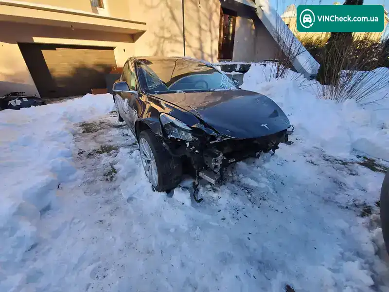 Tesla Model 3 2019, фото з оголошення 2 з 21, VIN 5YJ3E1EA1KF436317