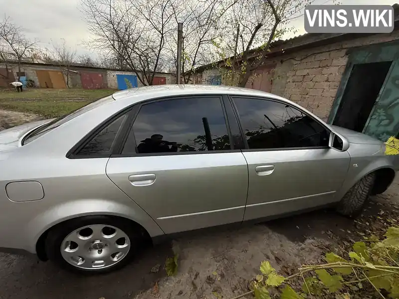 Audi A4 2003, фото з оголошення 2 з 21, VIN WAUZZZ8E63A306066