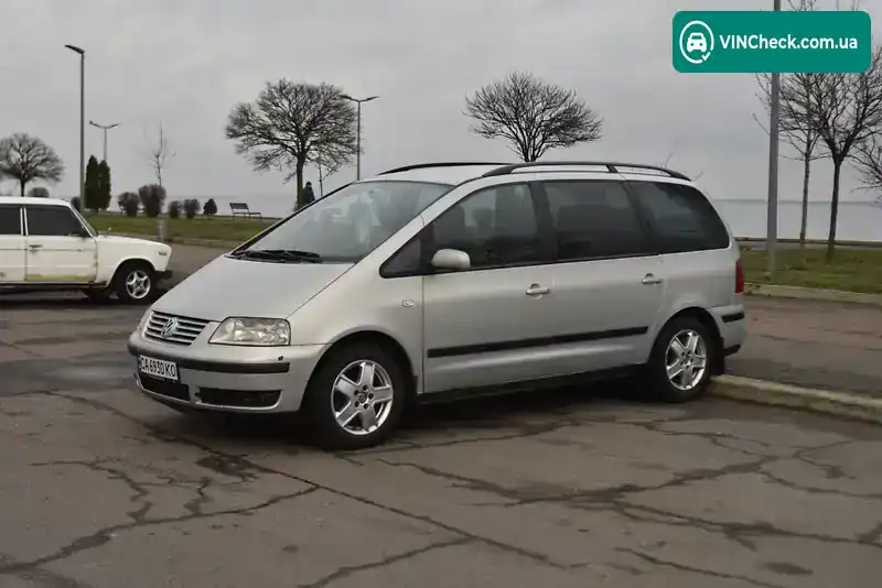 Volkswagen Sharan 2000, фото з оголошення 2 з 21, VIN WVWZZZ7MZ1V017147