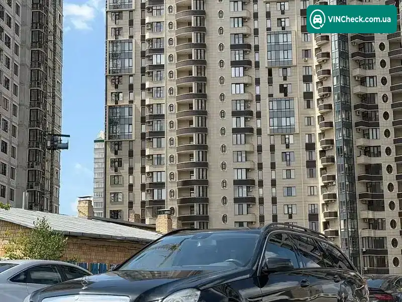 Mercedes-Benz E-Class 2010, фото з оголошення 2 з 20, VIN WDD2122051A331738