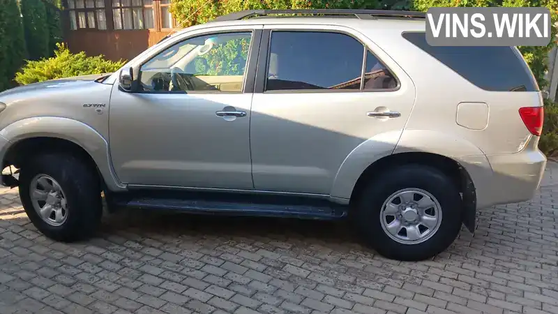 Toyota Fortuner 2006, фото з оголошення 2 з 10, VIN MR1YX59G903006211